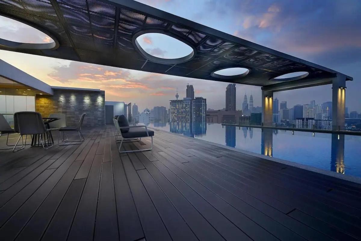 Premium Suites @ D'Majestic Place, Kl City Centre Куала Лумпур Екстериор снимка